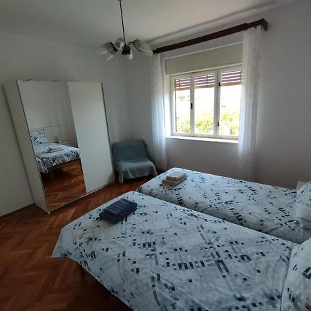 Rotor Apartment Pula Luaran gambar