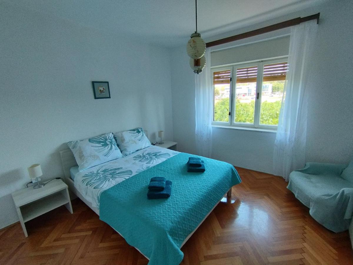 Rotor Apartment Pula Luaran gambar