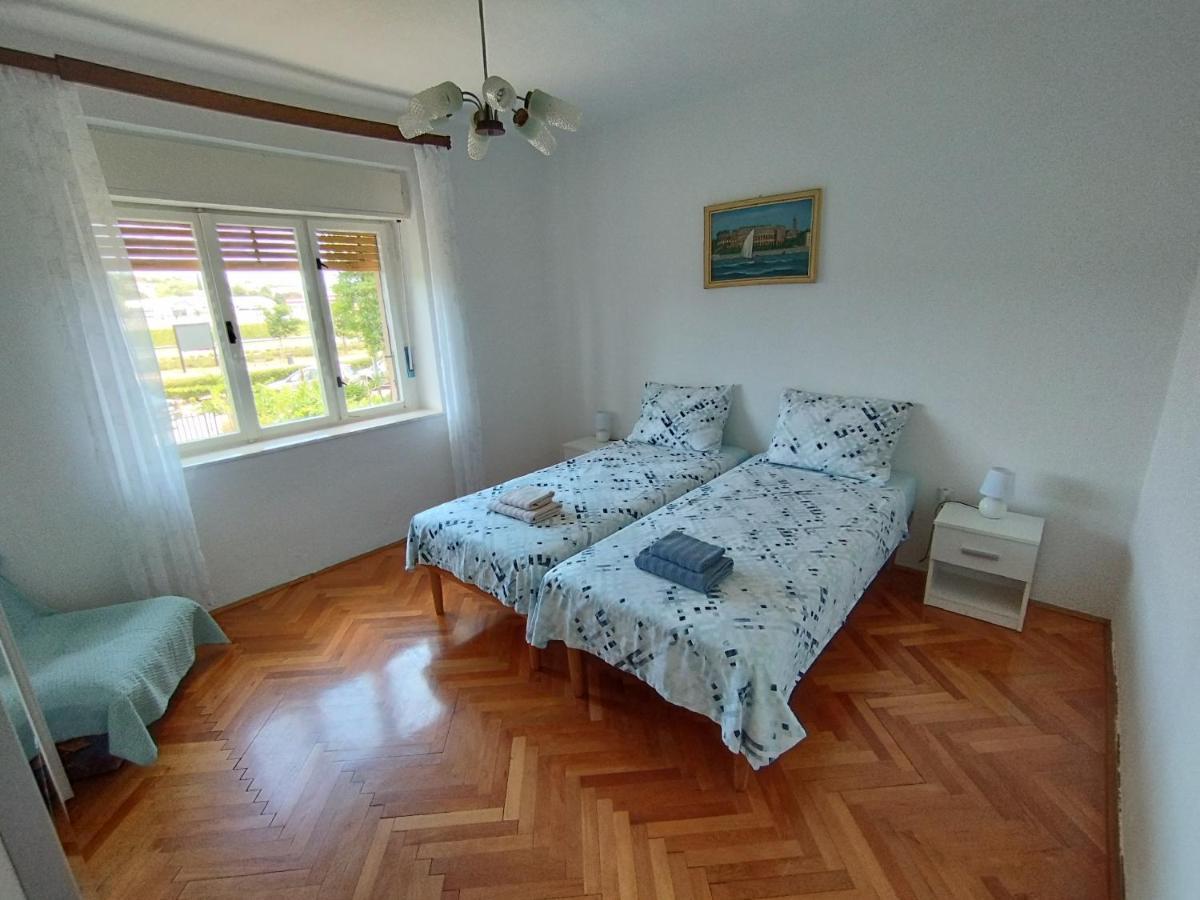 Rotor Apartment Pula Luaran gambar