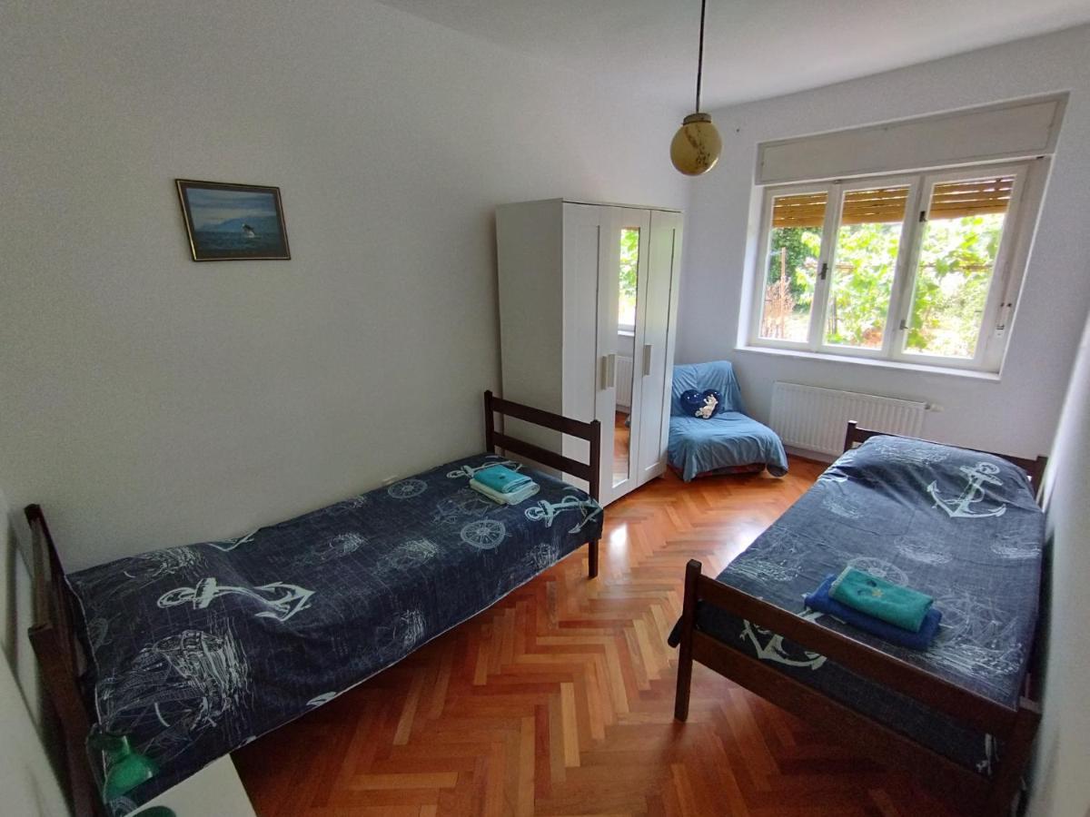 Rotor Apartment Pula Luaran gambar